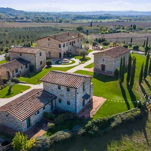 San Lorenzo Farm stay