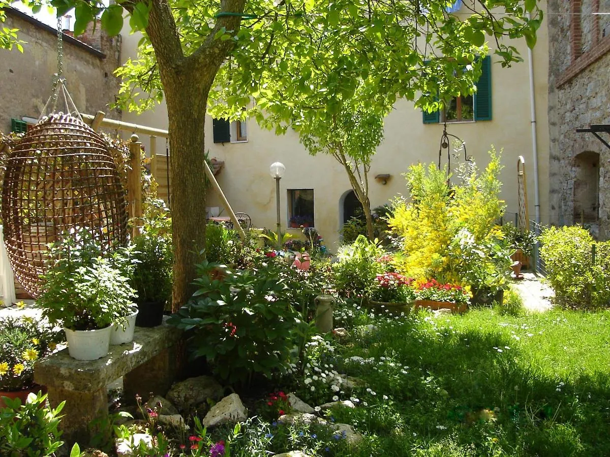 Il Giardino del Borgo Hotel Serre Di Rapolano 0*,  Italia